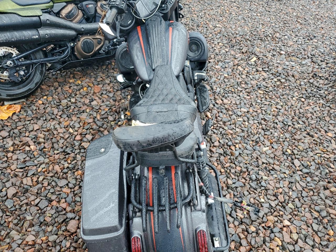 Harley-Davidson Fl Cvo Street Glide Image 9