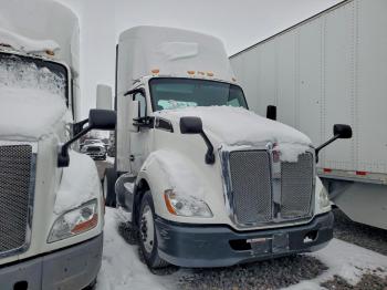  Salvage Kenworth Constructi