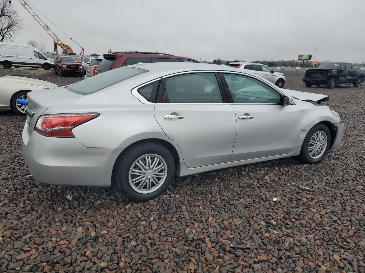 Nissan Altima 2.5 Image 3