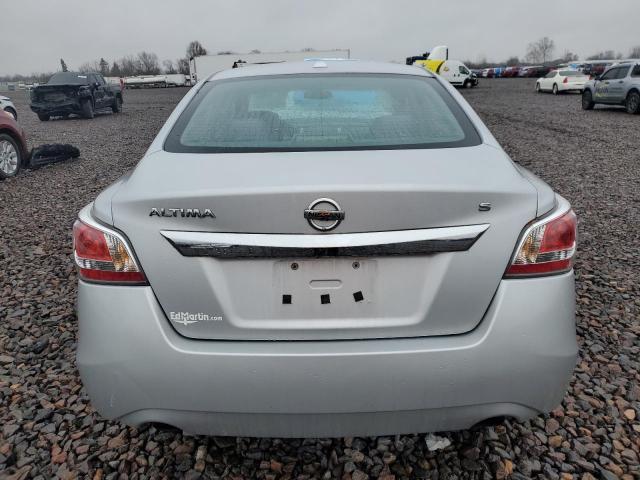 Nissan Altima 2.5 Image 9