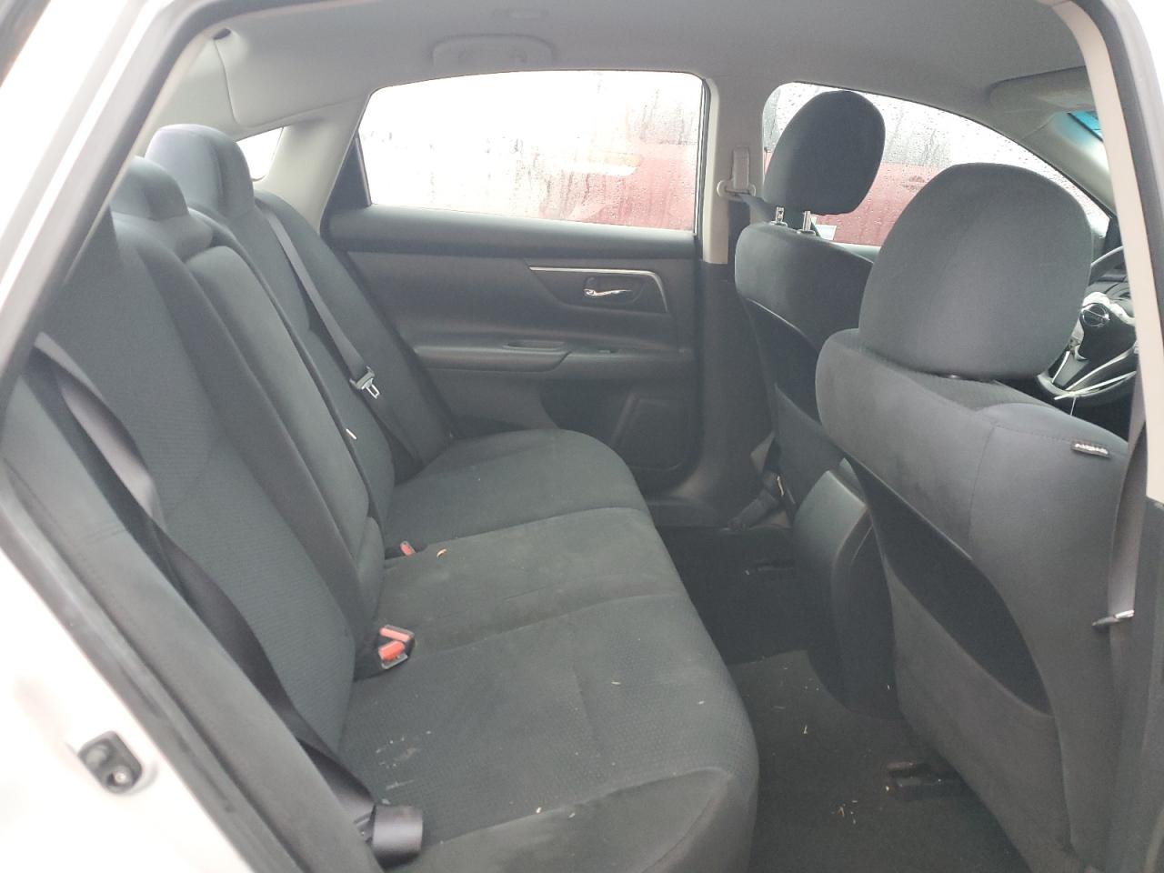 Nissan Altima 2.5 Image 8