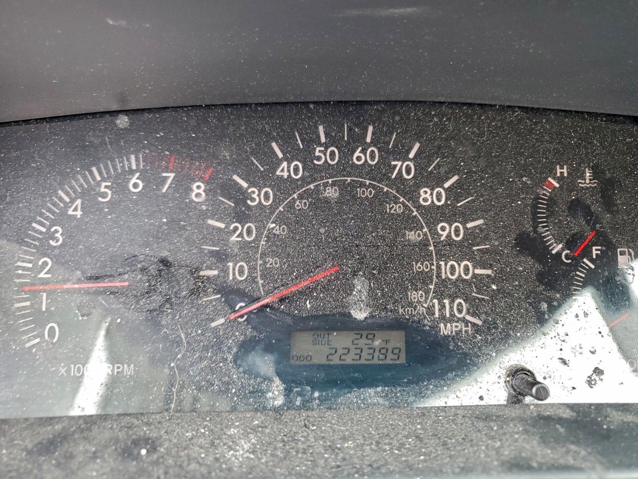 Toyota Corolla Ce Image 11