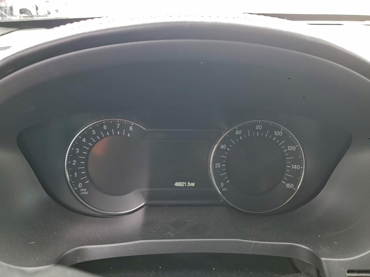 Ford Explorer Platinum Image 11