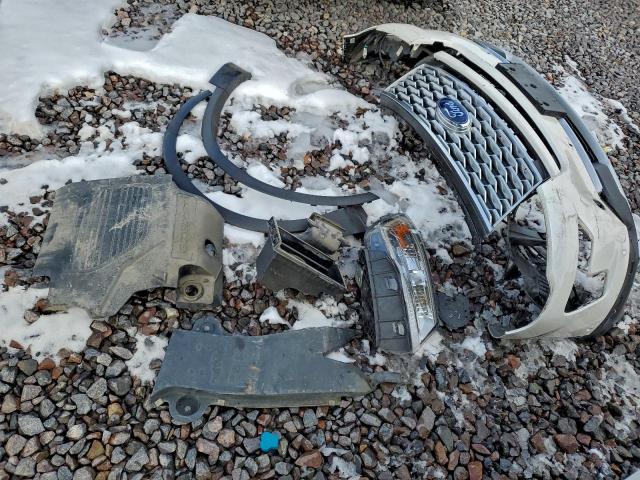 Ford Explorer Platinum Image 7