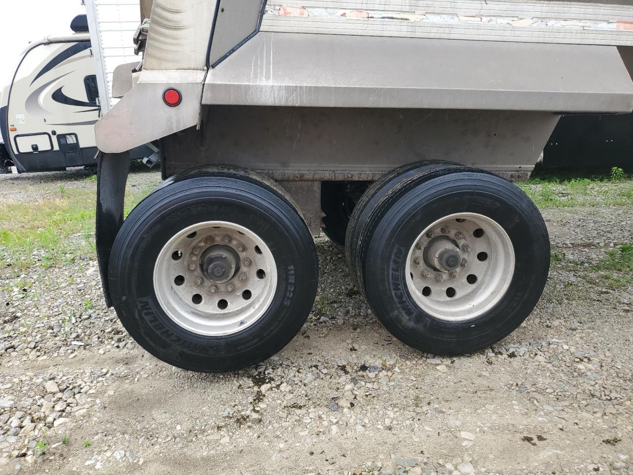 Ever Ever Lite Image 4