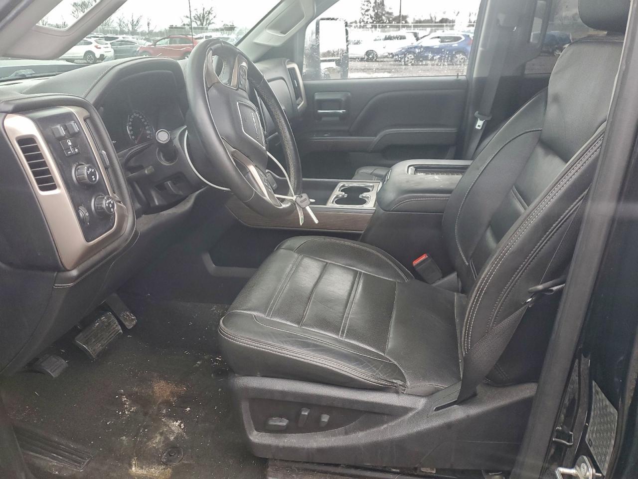 GMC Sierra K3500 Denali Image 11