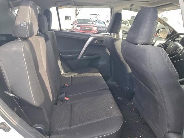 Toyota RAV4 Xle Image 7