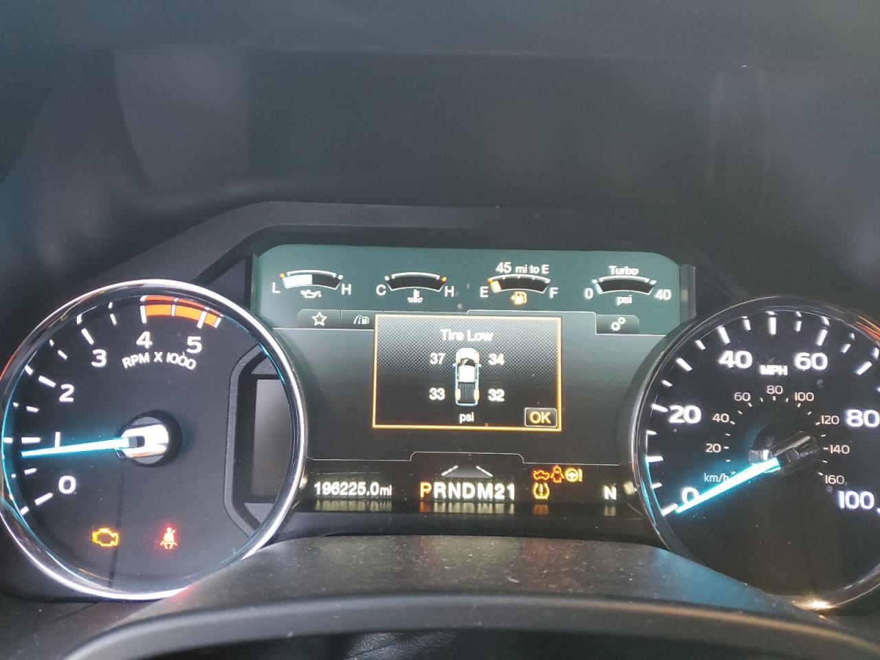 Ford F-350 Super Duty Image 10