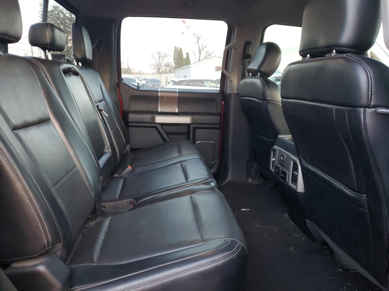 Ford F-350 Super Duty Image 7