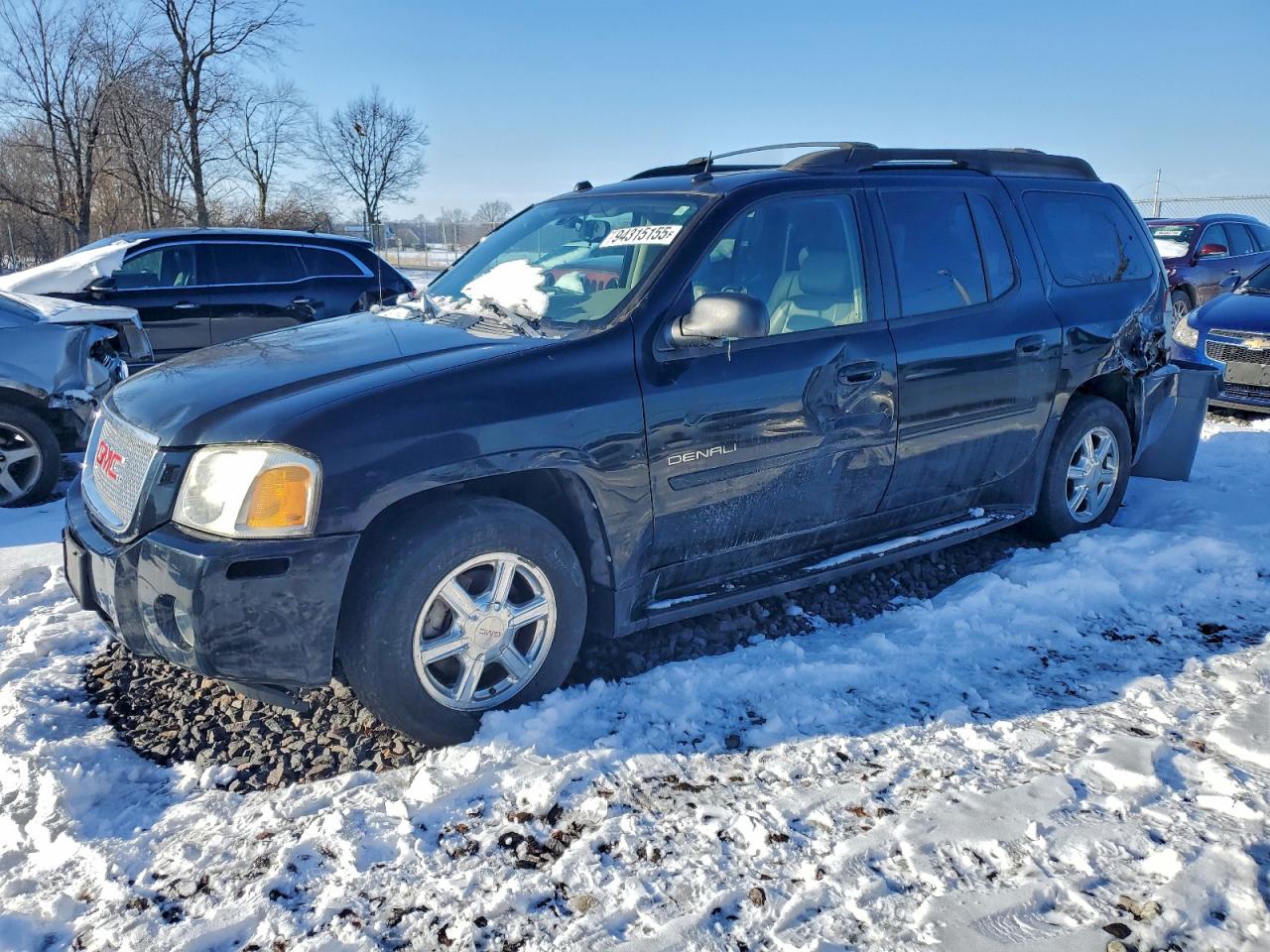 GMC Envoy Denali Xl Image 1