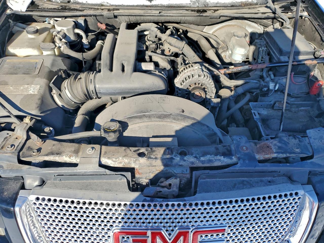 GMC Envoy Denali Xl Image 9