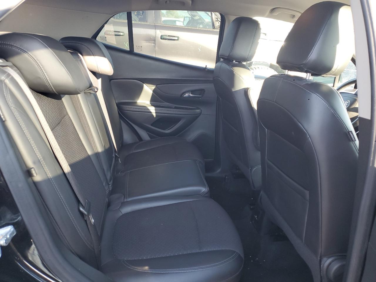 Buick Encore Preferred Image 8