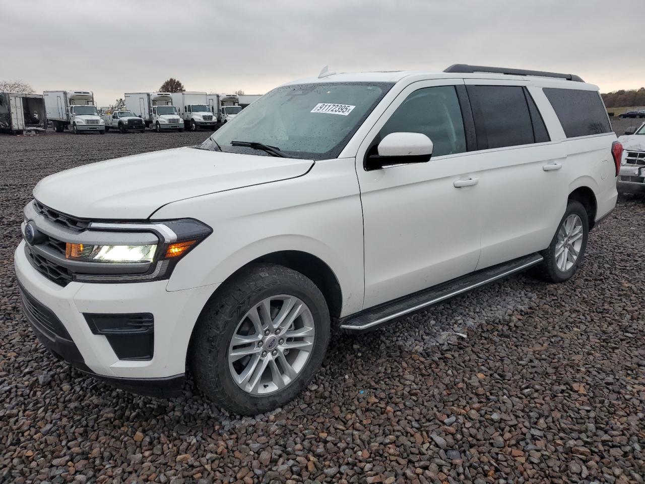 Ford Expedition Max Xlt Image 1