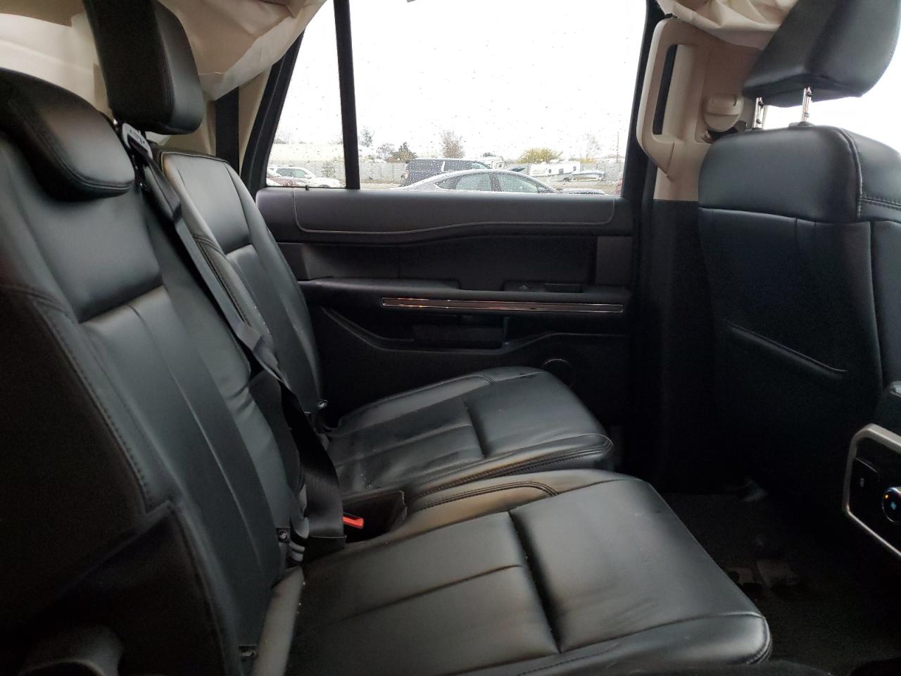 Ford Expedition Max Xlt Image 7