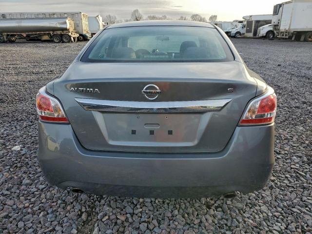 Nissan Altima 2.5 Image 5