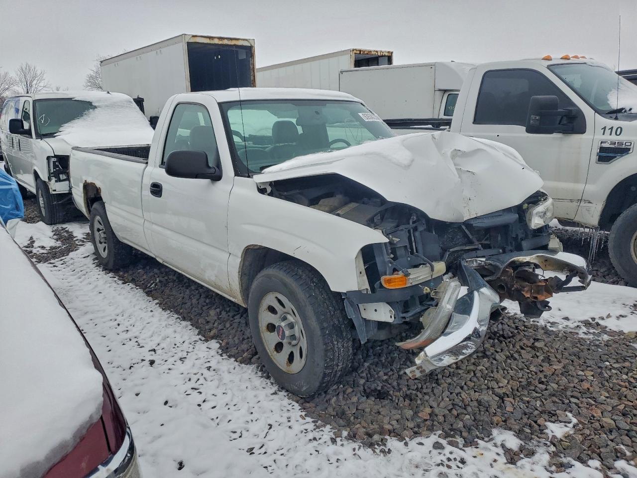 GMC Sierra C1500 Image 12