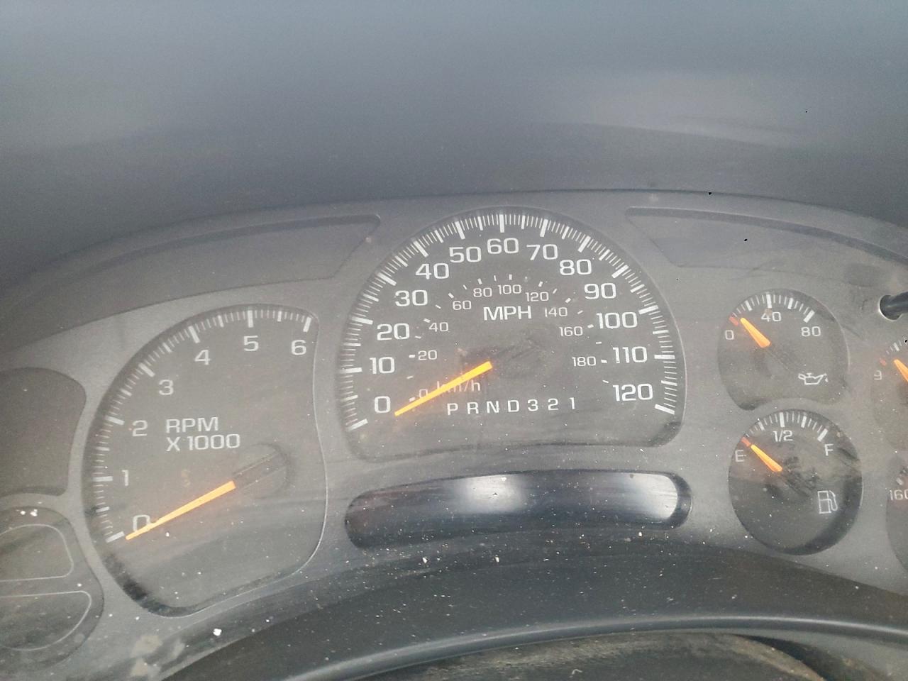 GMC Sierra C1500 Image 4