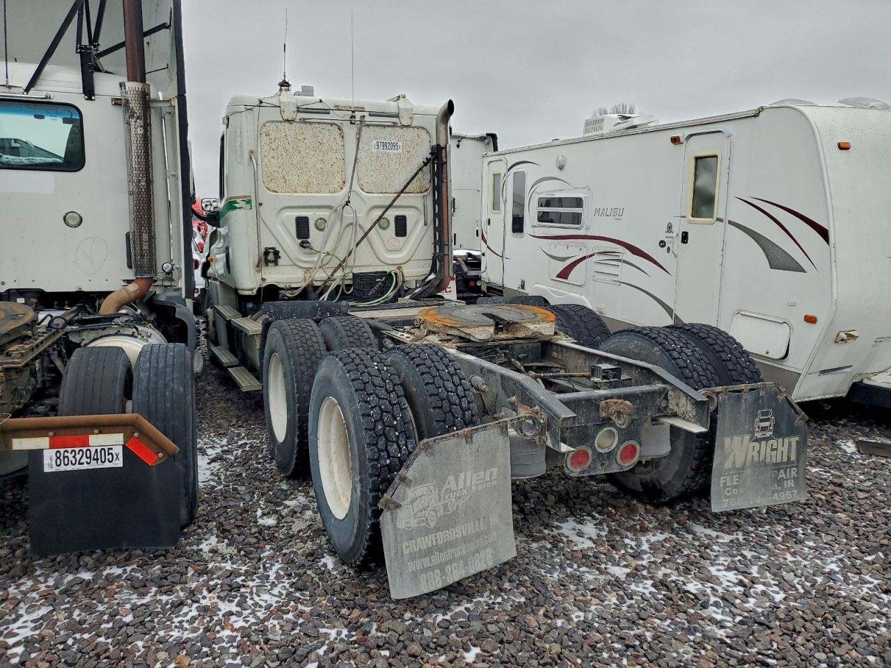 Freightliner Cascadia Image 10