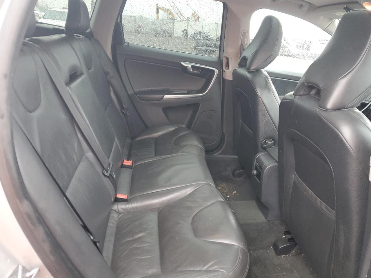 Volvo XC60 T6 Image 6