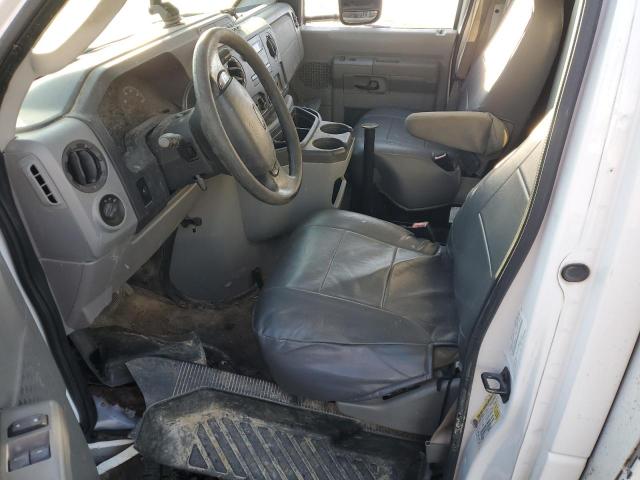 Ford E-350 E350 Super Duty Cutaway Van Image 8