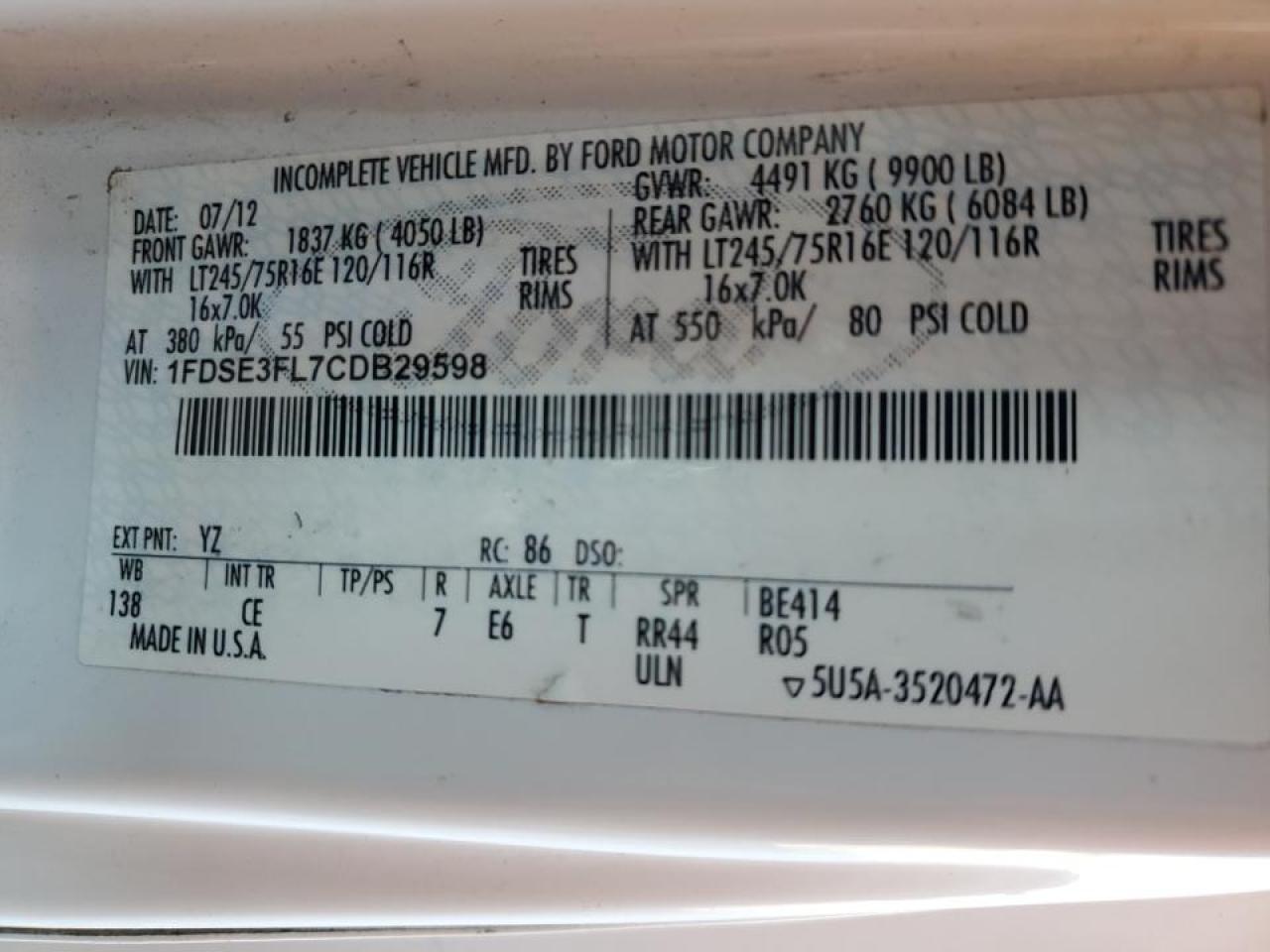 Ford E-350 E350 Super Duty Cutaway Van Image 9