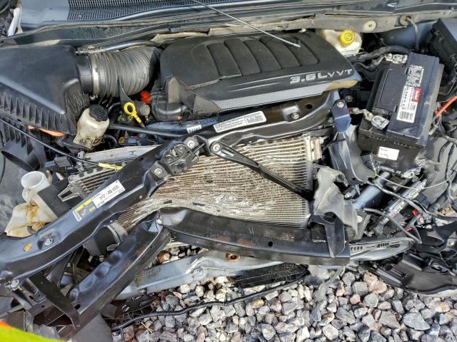 Chrysler Minivan Touring Image 12