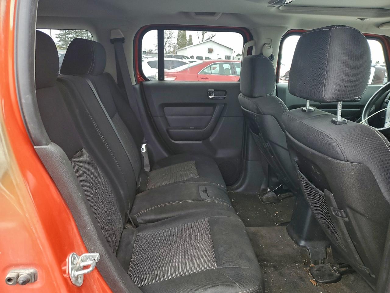 HUMMER H3 Adventure Image 8