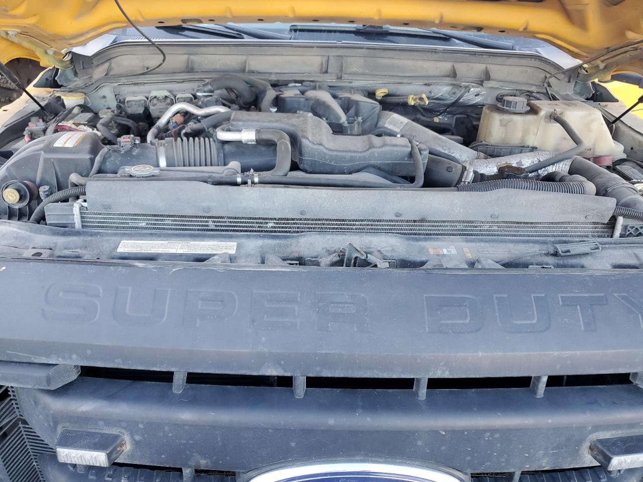 Ford F-550 Super Duty Image 9