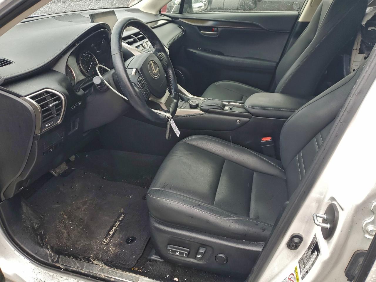 Lexus NX 200t Base Image 3