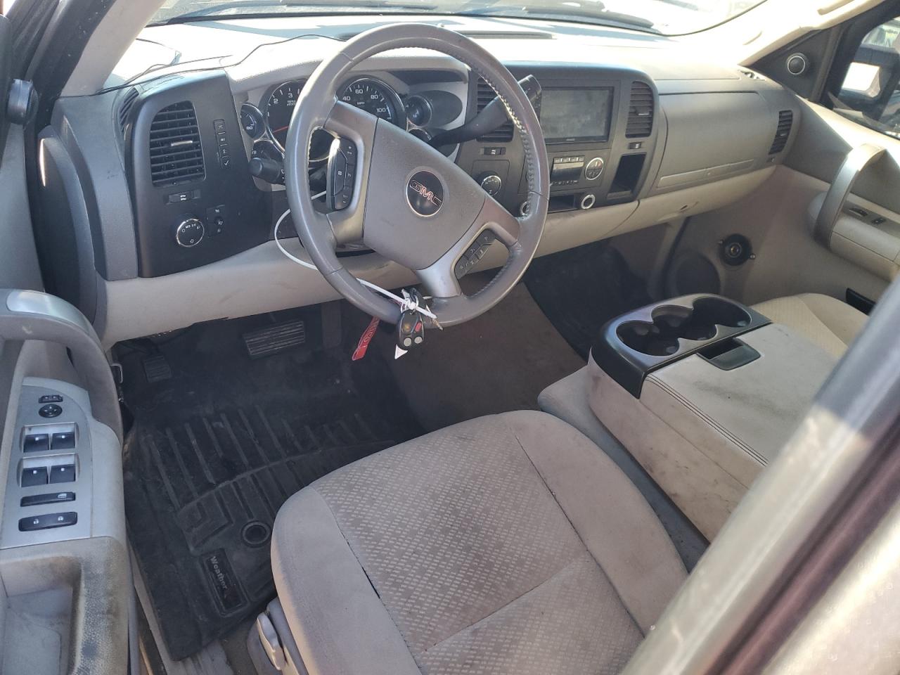 GMC Sierra K1500 Image 3