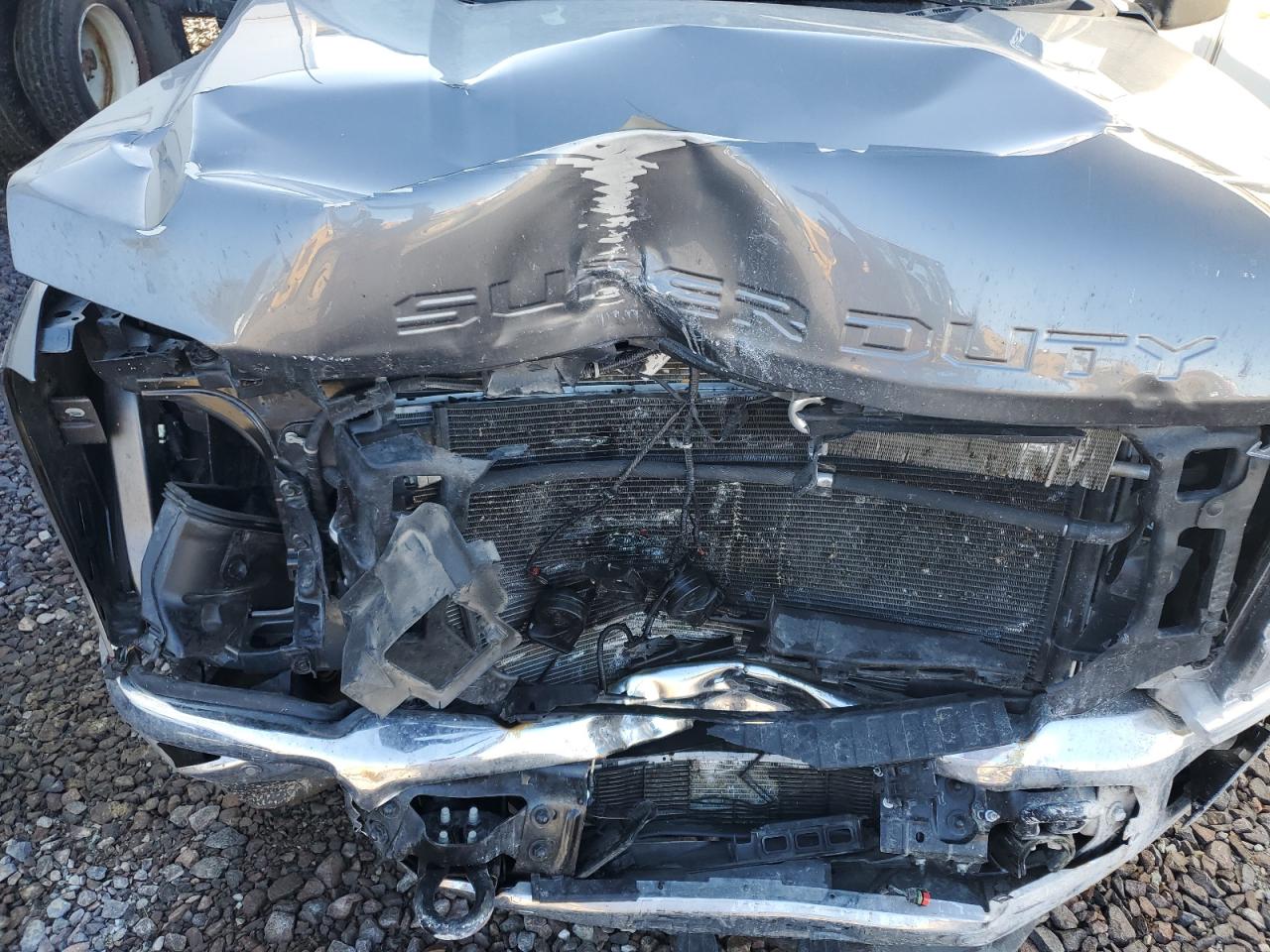 Ford F-350 Super Duty Image 8