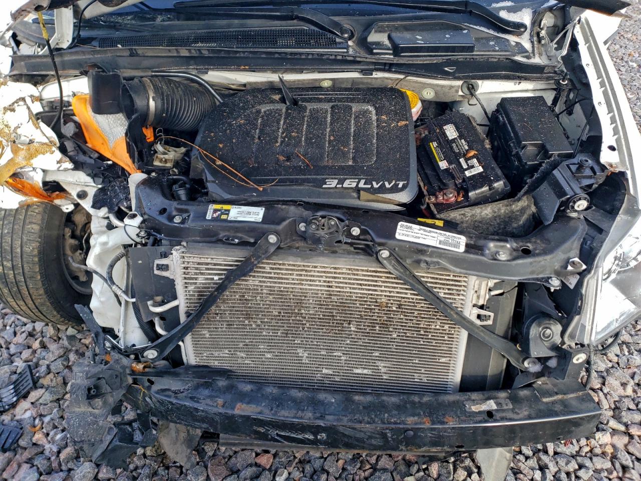 Chrysler Minivan Touring L Image 11