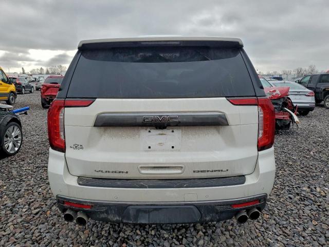 GMC Yukon Denali Ultimate Image 11