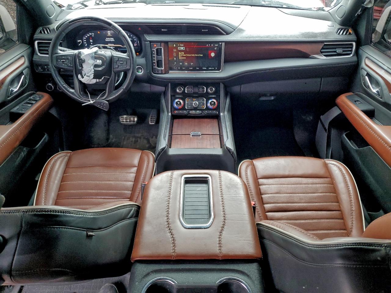 GMC Yukon Denali Ultimate Image 2