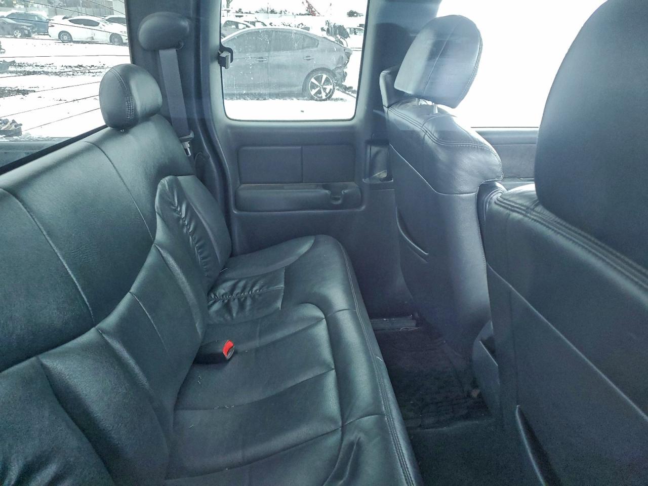 GMC Sierra C1500 Image 7