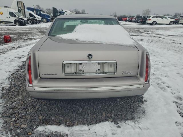 Cadillac DeVille Image 11