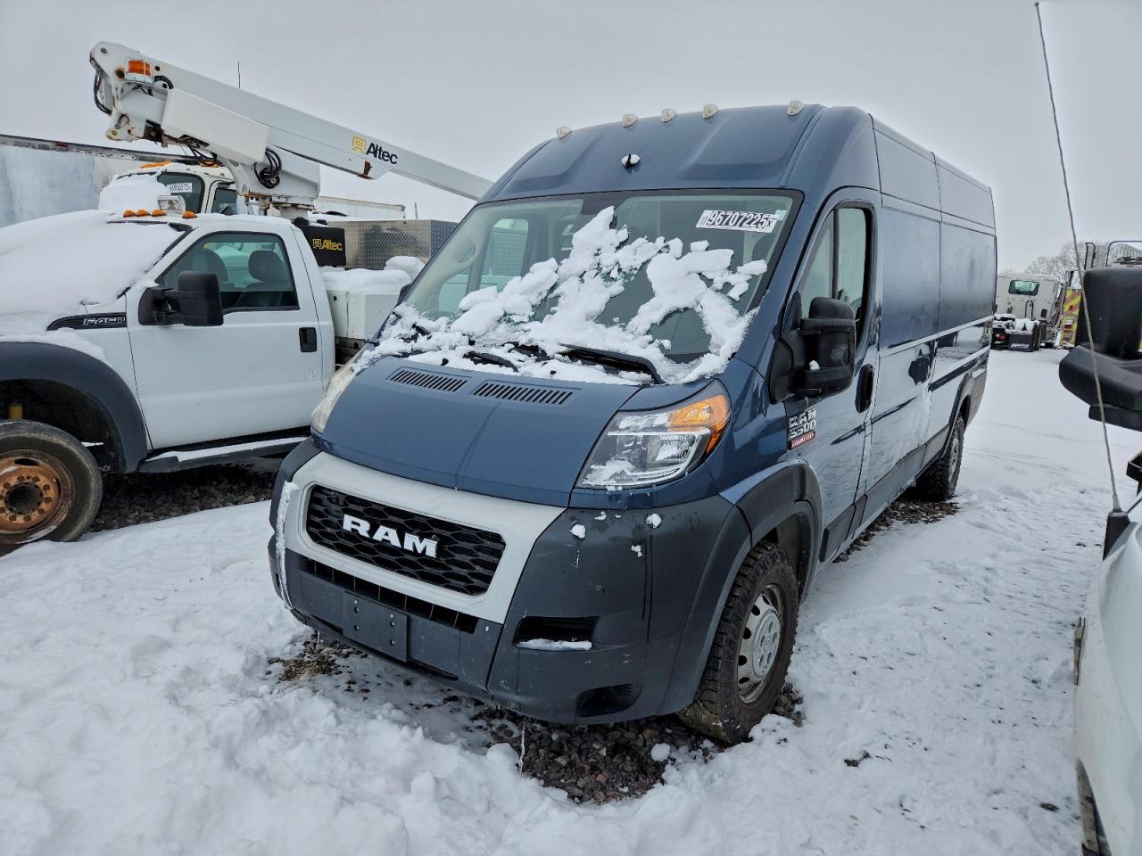 Ram Promaster 3500 High Image 1