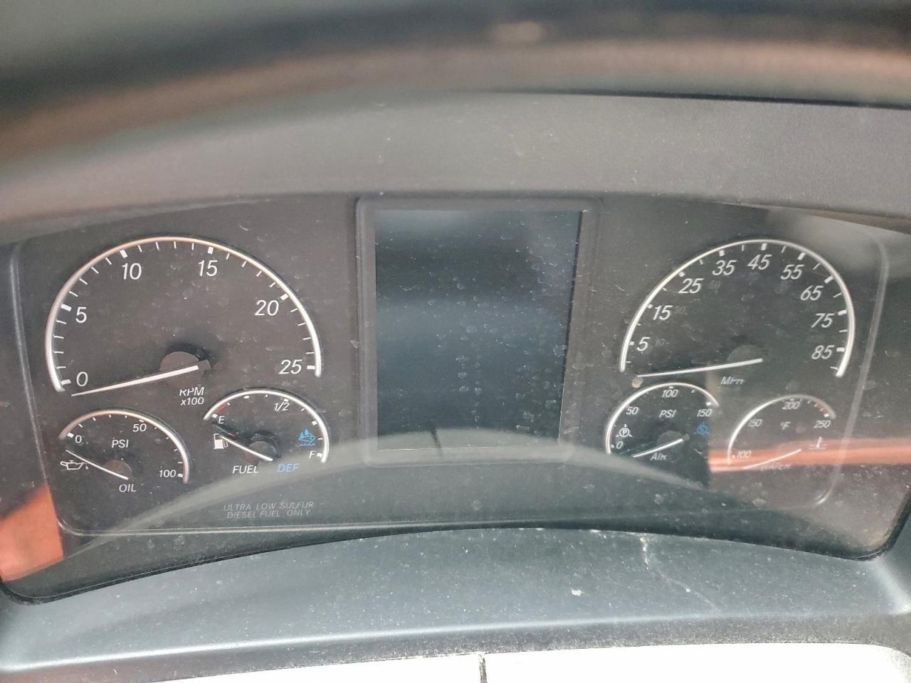 Freightliner Cascadia 1 Image 8