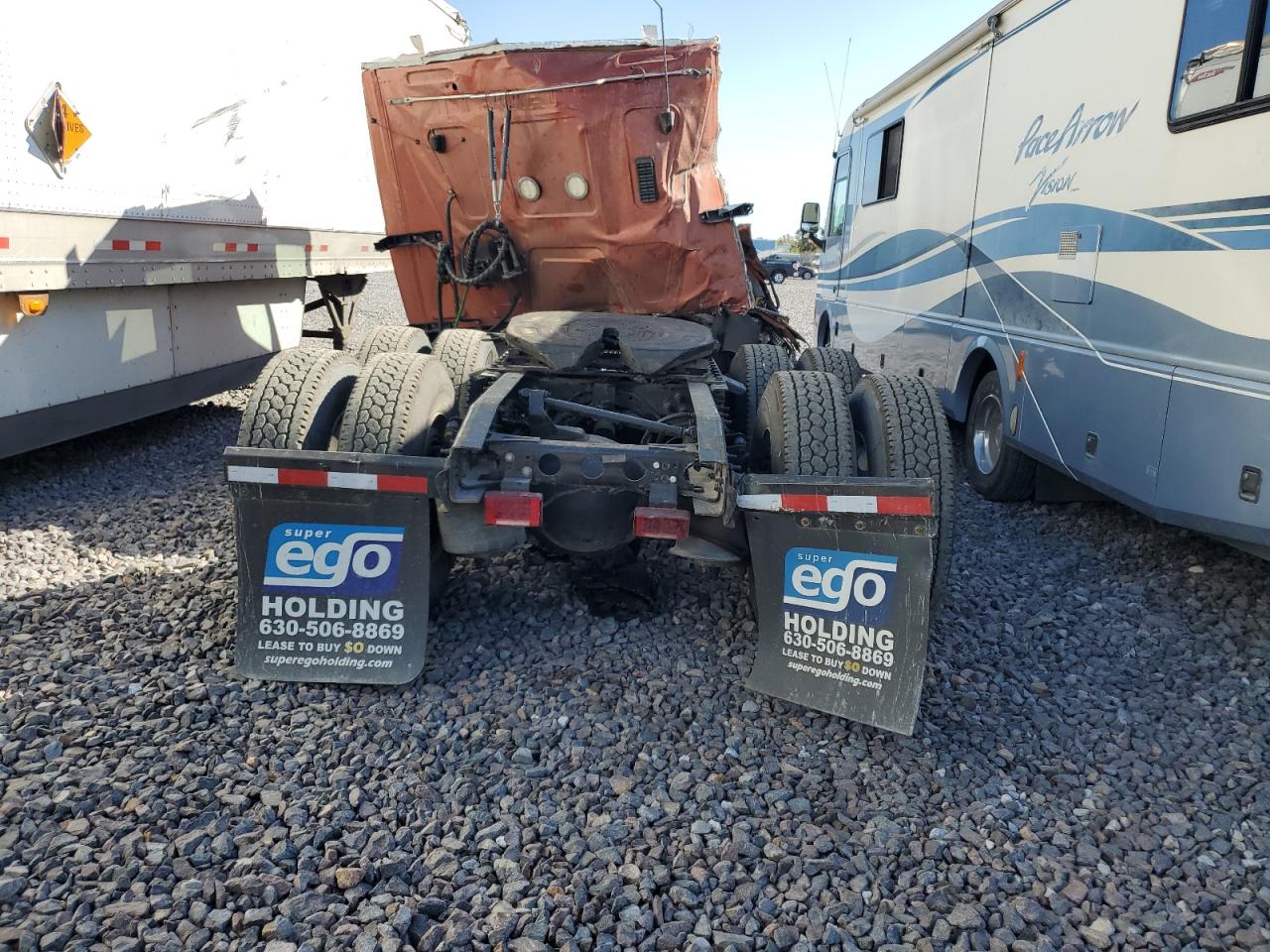 International Lt625 Image 4