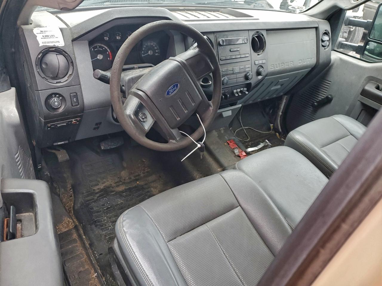 Ford F-450 Super Duty Image 5