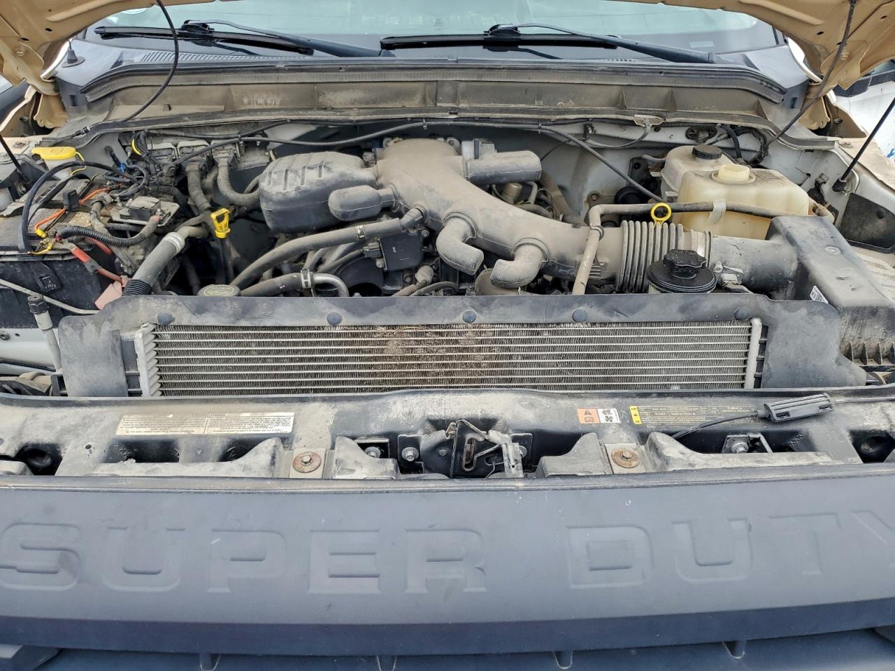 Ford F-450 Super Duty Image 4