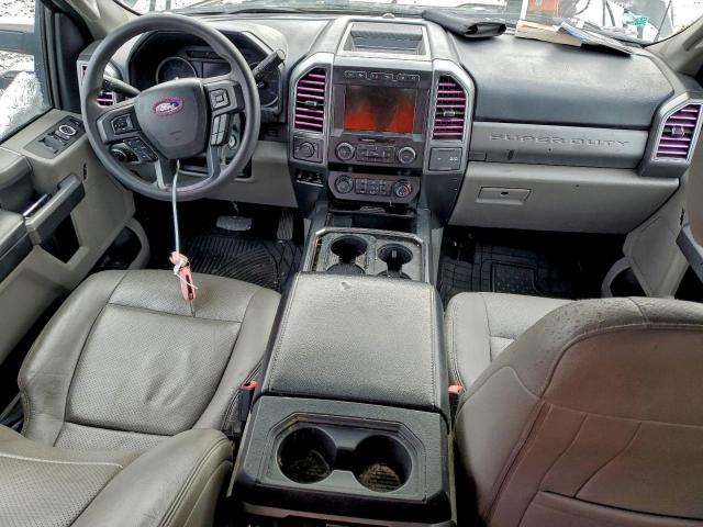 Ford F-350 Super Duty Image 6