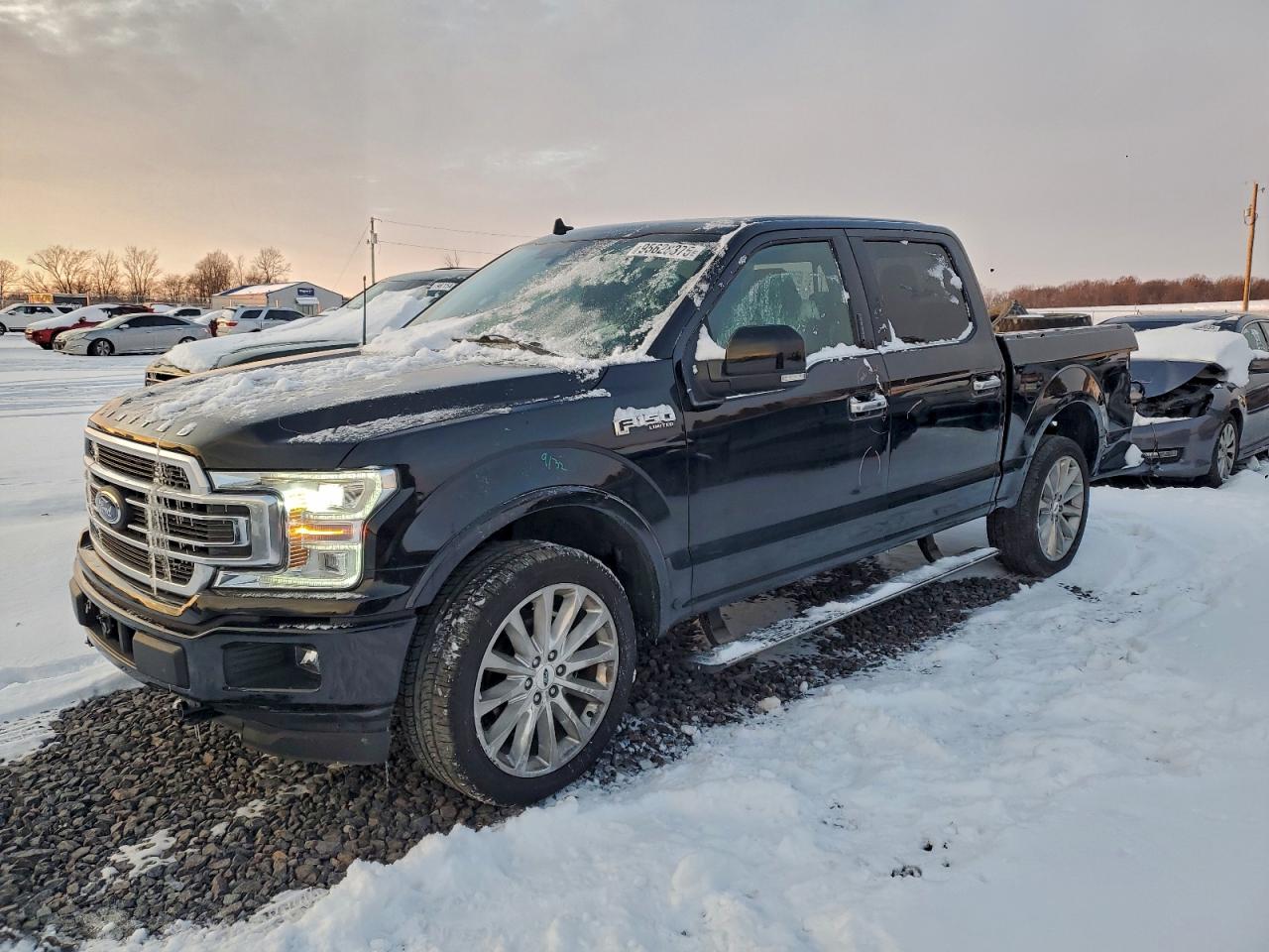 Ford F-150 Supercrew Image 1