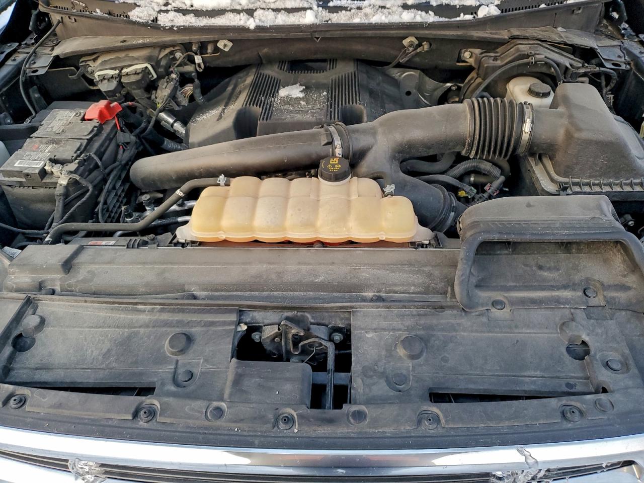 Ford F-150 Supercrew Image 8