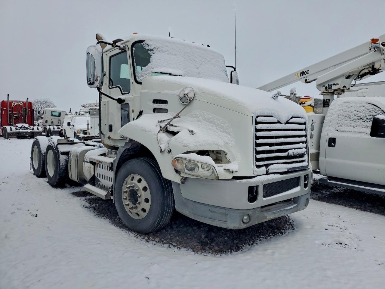 Mack 600 Cxu600 Cxu600 Image 1