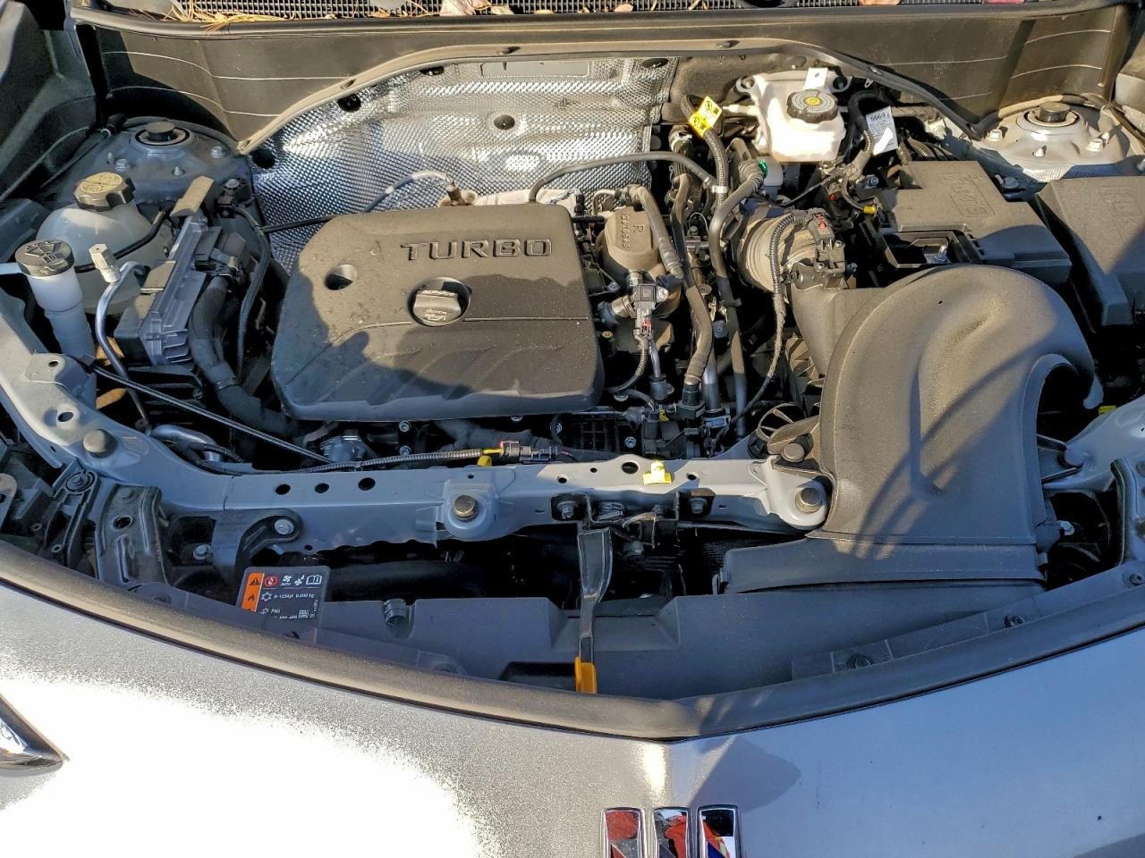 Buick Encore Sport Touring Image 4